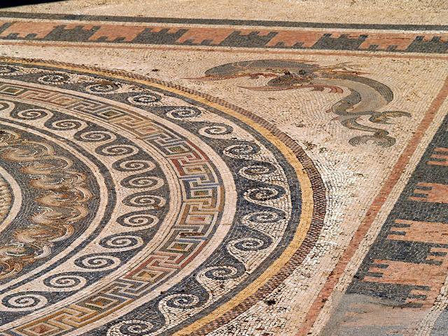 Delos Archaeological Site: Mosaic floor in the impluvium of the House of the Dolphins