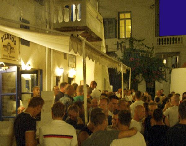 Mykonos, Pierros Bar